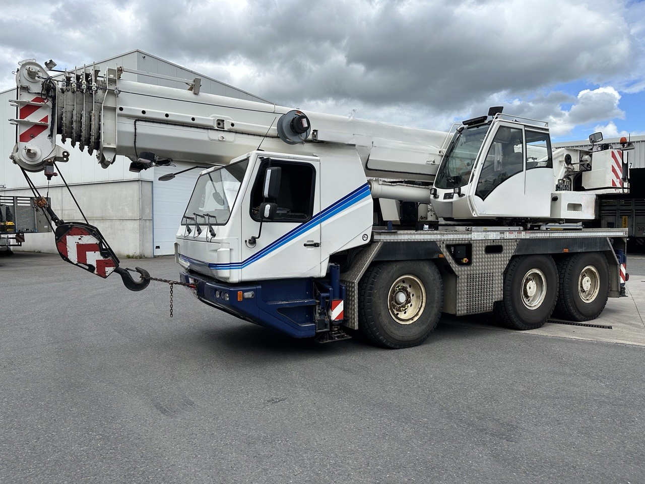 GROVE GMK 3060